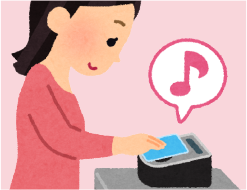 ICカード収納可能。改札もコンビニも、簡単決済。